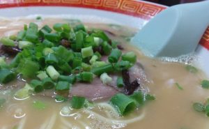 豚骨ラーメン