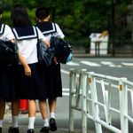 女子中学生